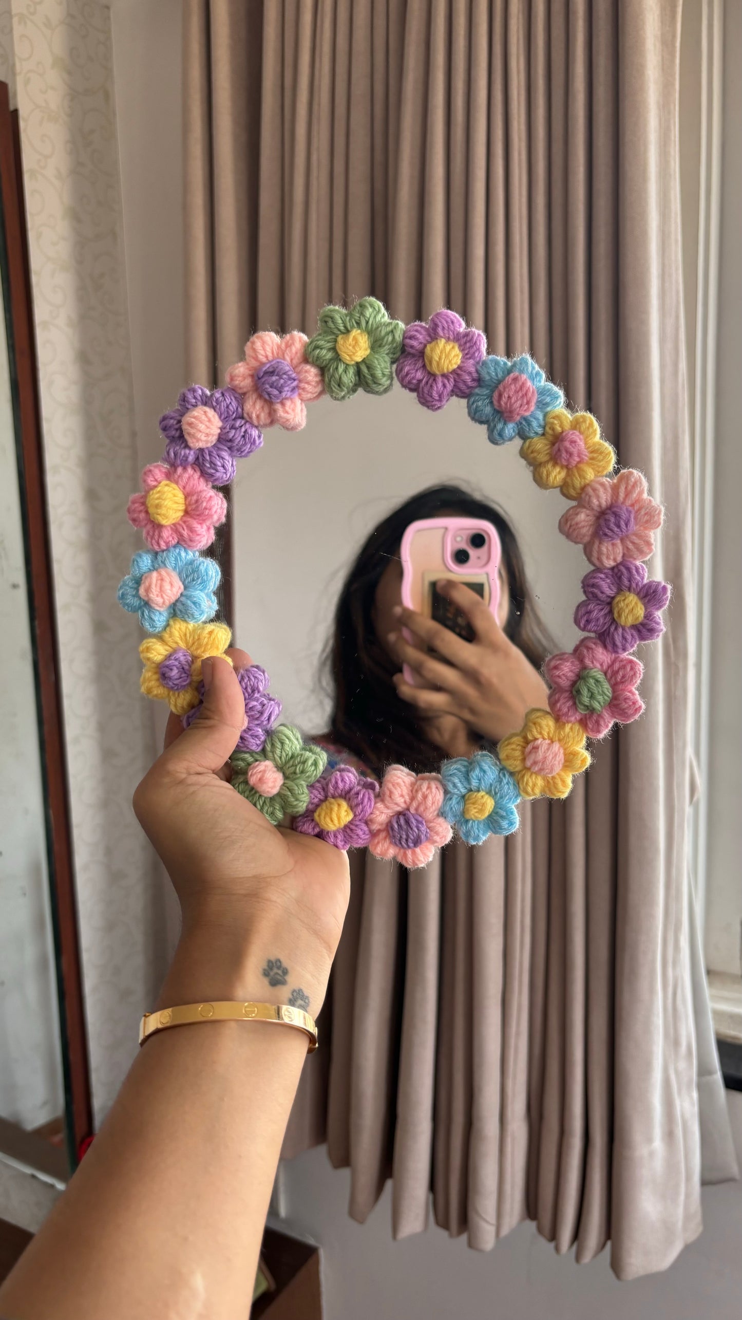 Crochet mirror