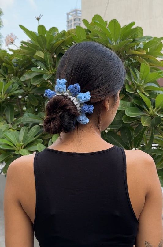 Tulip scrunchie
