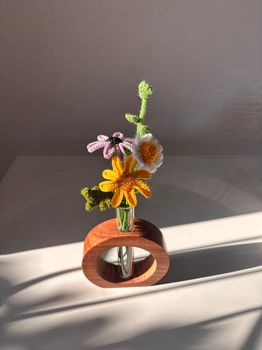 The wooden blooms