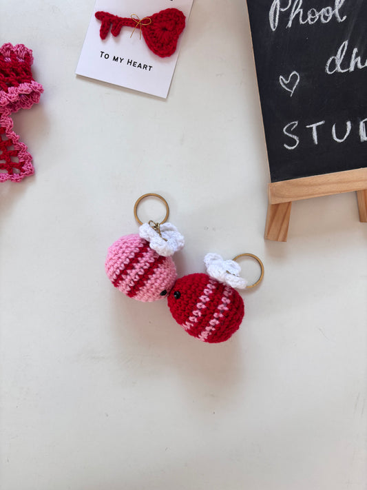 Magnetic Valentine bees