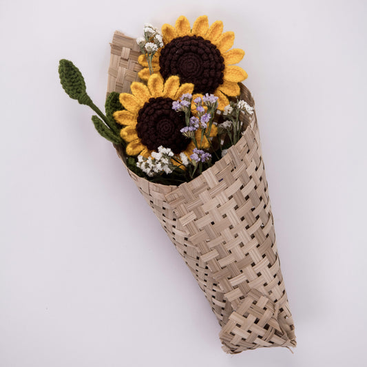 Sunflower bamboo bouquet 💐