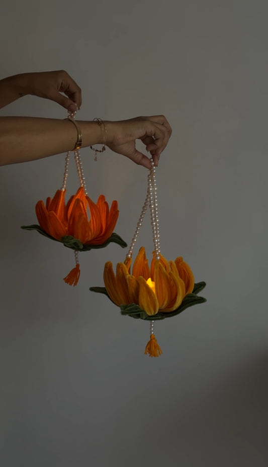 Lotus tea light hanging