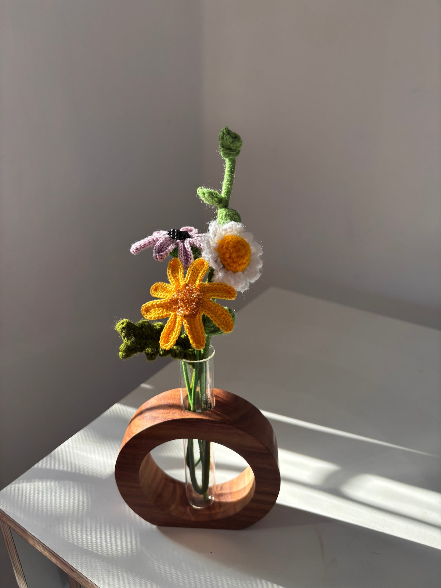 The wooden blooms