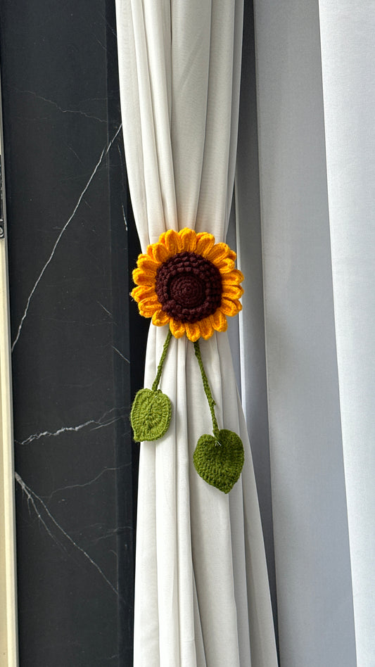 Surajmukhi curtain tie